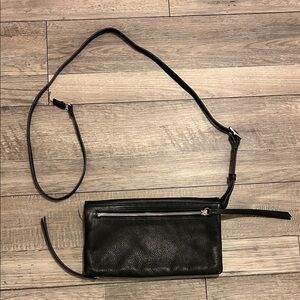 🏷️3 Day Sale🏷️ Margot Eileen glove black leather bag foldover Crossbody